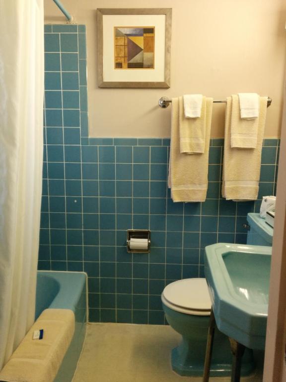 Esquire Motel Галіфакс Номер фото