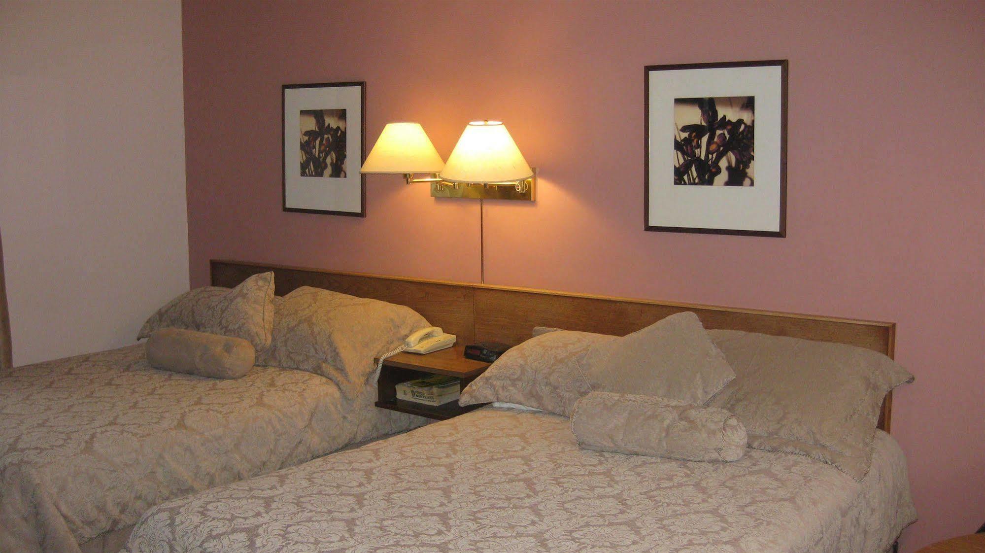 Esquire Motel Галіфакс Екстер'єр фото